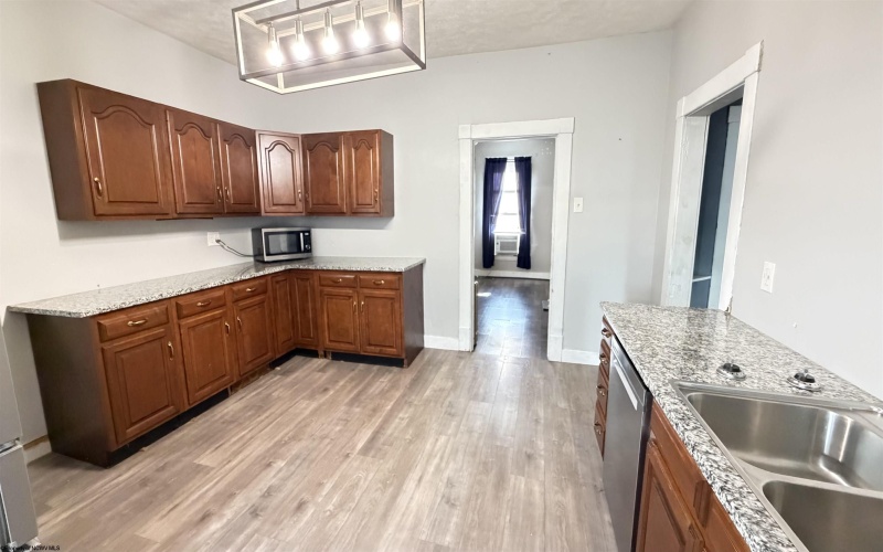 117 Grand Avenue, Bridgeport, West Virginia 26330-1709, 2 Bedroom Bedrooms, 5 Room Rooms,1 BathroomBathrooms,Single Family Detached,For Sale,Grand,0,10166960