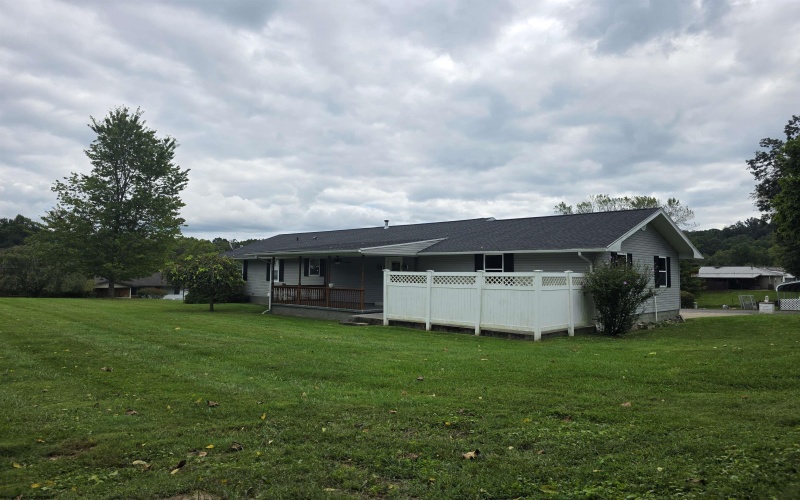 1226 Philli Lane, Shinnston, West Virginia 26431, 3 Bedroom Bedrooms, 7 Room Rooms,3 BathroomBathrooms,Single Family Detached,For Sale,Philli,0,10166959