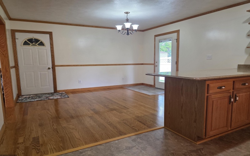 1226 Philli Lane, Shinnston, West Virginia 26431, 3 Bedroom Bedrooms, 7 Room Rooms,3 BathroomBathrooms,Single Family Detached,For Sale,Philli,0,10166959