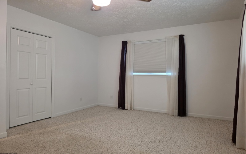 1226 Philli Lane, Shinnston, West Virginia 26431, 3 Bedroom Bedrooms, 7 Room Rooms,3 BathroomBathrooms,Single Family Detached,For Sale,Philli,0,10166959