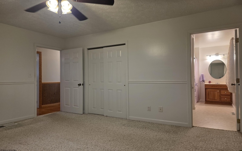 1226 Philli Lane, Shinnston, West Virginia 26431, 3 Bedroom Bedrooms, 7 Room Rooms,3 BathroomBathrooms,Single Family Detached,For Sale,Philli,0,10166959