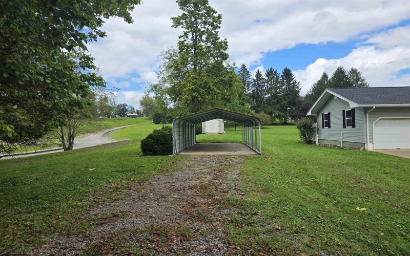 1226 Philli Lane, Shinnston, West Virginia 26431, 3 Bedroom Bedrooms, 7 Room Rooms,3 BathroomBathrooms,Single Family Detached,For Sale,Philli,0,10166959