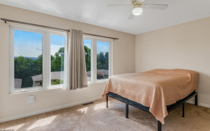 503 Pierpont Heights, Morgantown, West Virginia 26508, 2 Bedroom Bedrooms, 4 Room Rooms,2 BathroomBathrooms,Single Family Attached,For Sale,Pierpont,0,10166979
