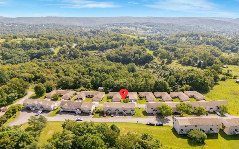 503 Pierpont Heights, Morgantown, West Virginia 26508, 2 Bedroom Bedrooms, 4 Room Rooms,2 BathroomBathrooms,Single Family Attached,For Sale,Pierpont,0,10166979