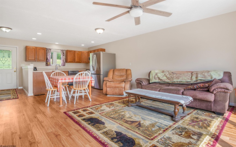503 Pierpont Heights, Morgantown, West Virginia 26508, 2 Bedroom Bedrooms, 4 Room Rooms,2 BathroomBathrooms,Single Family Attached,For Sale,Pierpont,0,10166979