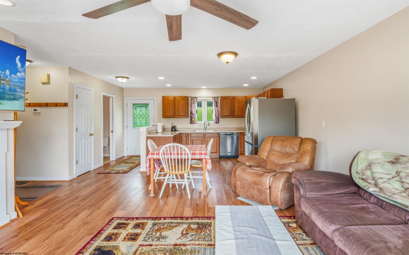 503 Pierpont Heights, Morgantown, West Virginia 26508, 2 Bedroom Bedrooms, 4 Room Rooms,2 BathroomBathrooms,Single Family Attached,For Sale,Pierpont,0,10166979
