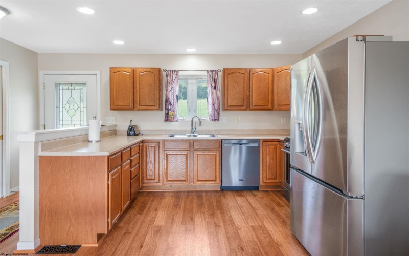 503 Pierpont Heights, Morgantown, West Virginia 26508, 2 Bedroom Bedrooms, 4 Room Rooms,2 BathroomBathrooms,Single Family Attached,For Sale,Pierpont,0,10166979