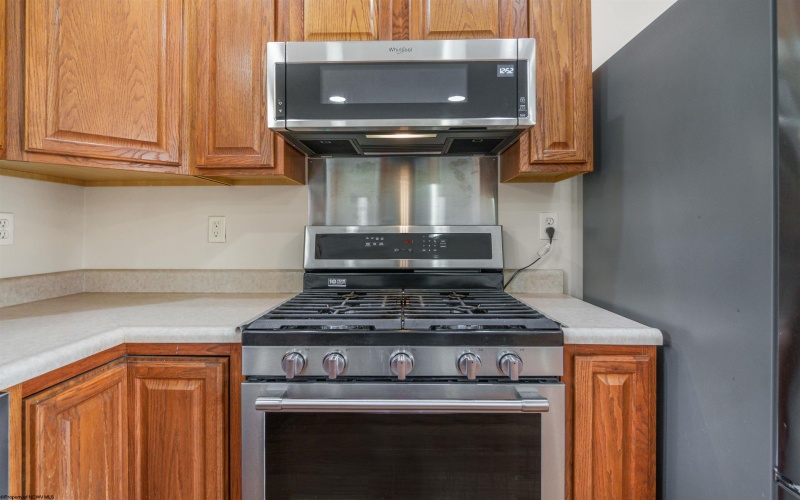 503 Pierpont Heights, Morgantown, West Virginia 26508, 2 Bedroom Bedrooms, 4 Room Rooms,2 BathroomBathrooms,Single Family Attached,For Sale,Pierpont,0,10166979