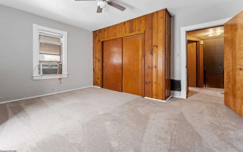 1133 Speedway Avenue, Fairmont, West Virginia 26554, 3 Bedroom Bedrooms, 6 Room Rooms,1 BathroomBathrooms,Single Family Detached,For Sale,Speedway,0,10166974