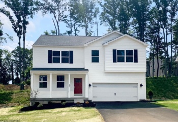 334 Dye Lane, Morgantown, West Virginia 26501, 4 Bedroom Bedrooms, 11 Room Rooms,2 BathroomBathrooms,Single Family Detached,For Sale,Dye,0,10163202