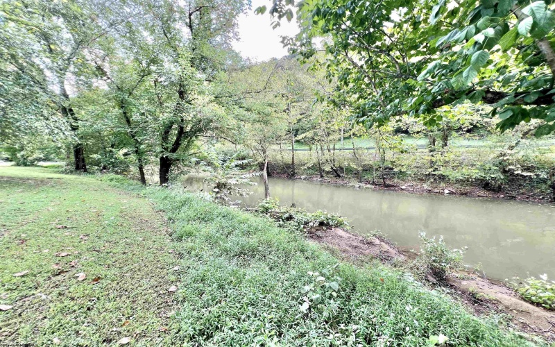 238 Main Street, Burnsville, West Virginia 26335, 3 Bedroom Bedrooms, 6 Room Rooms,2 BathroomBathrooms,Single Family Detached,For Sale,Main,0,10166976