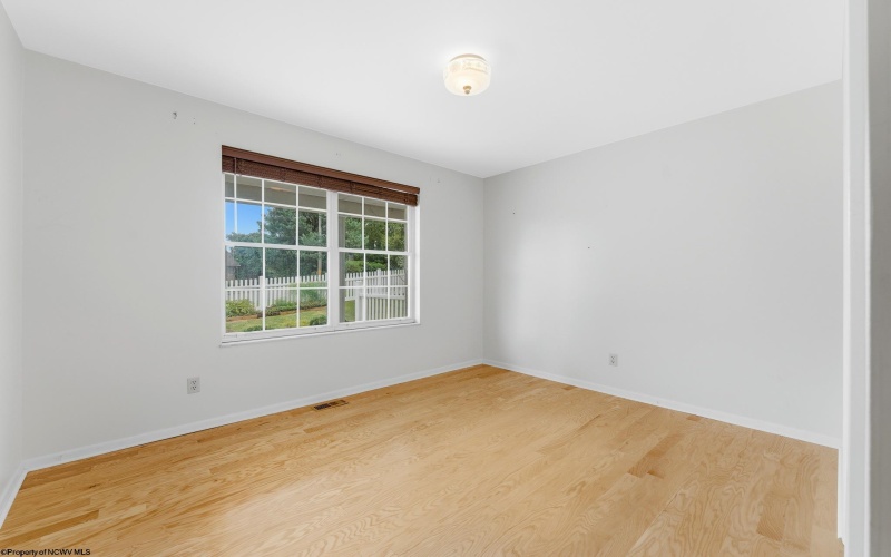 875 Vandalia Road, Morgantown, West Virginia 26501, 3 Bedroom Bedrooms, 7 Room Rooms,2 BathroomBathrooms,Single Family Detached,For Sale,Vandalia,0,10166975