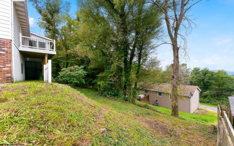 875 Vandalia Road, Morgantown, West Virginia 26501, 3 Bedroom Bedrooms, 7 Room Rooms,2 BathroomBathrooms,Single Family Detached,For Sale,Vandalia,0,10166975