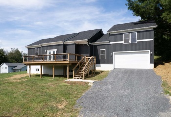 393 Viola Road, Fairmont, West Virginia 26554, 5 Bedroom Bedrooms, 9 Room Rooms,3 BathroomBathrooms,Single Family Detached,For Sale,Viola,0,10166995