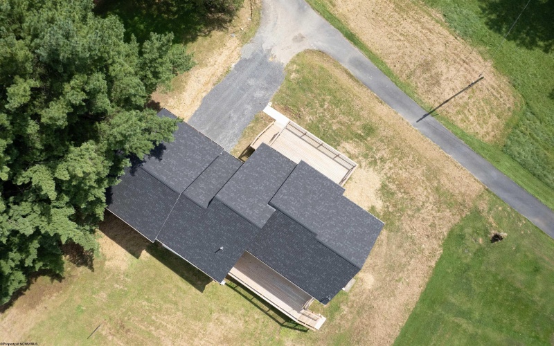 393 Viola Road, Fairmont, West Virginia 26554, 5 Bedroom Bedrooms, 9 Room Rooms,3 BathroomBathrooms,Single Family Detached,For Sale,Viola,0,10166995