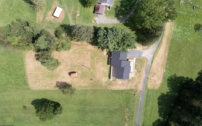 393 Viola Road, Fairmont, West Virginia 26554, 5 Bedroom Bedrooms, 9 Room Rooms,3 BathroomBathrooms,Single Family Detached,For Sale,Viola,0,10166995