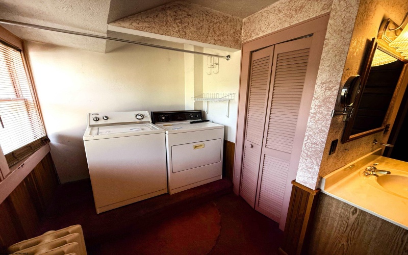 44 Cherry Street, Elkins, West Virginia 26241, 3 Bedroom Bedrooms, 8 Room Rooms,1 BathroomBathrooms,Single Family Detached,For Sale,Cherry,0,10166987