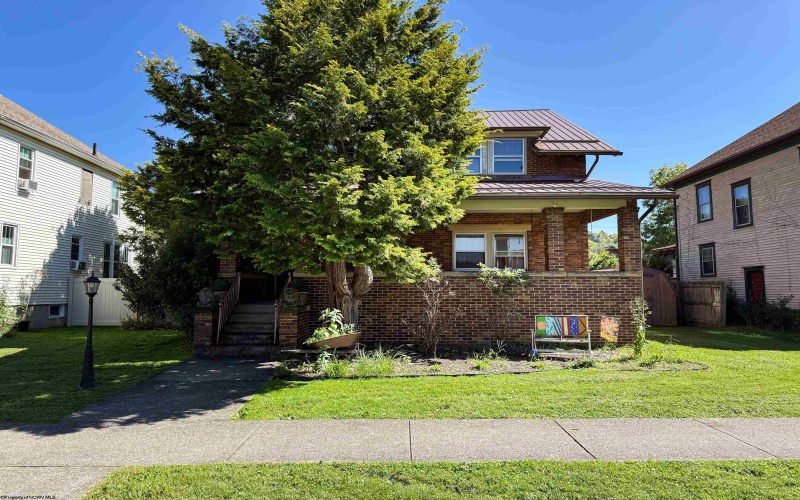 44 Cherry Street, Elkins, West Virginia 26241, 3 Bedroom Bedrooms, 8 Room Rooms,1 BathroomBathrooms,Single Family Detached,For Sale,Cherry,0,10166987