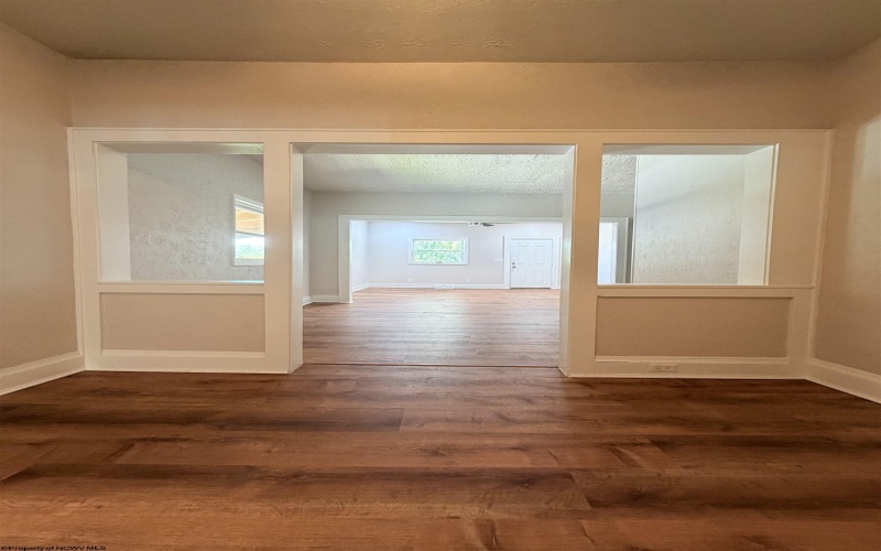 523 Lawman Avenue, Bridgeport, West Virginia 26330, 3 Bedroom Bedrooms, 7 Room Rooms,2 BathroomBathrooms,Single Family Detached,For Sale,Lawman,0,10165083