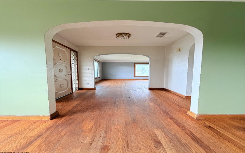 1571 Pennsylvania Avenue, Fairmont, West Virginia 26554, 3 Bedroom Bedrooms, 7 Room Rooms,2 BathroomBathrooms,Single Family Detached,For Sale,Pennsylvania,0,10166694
