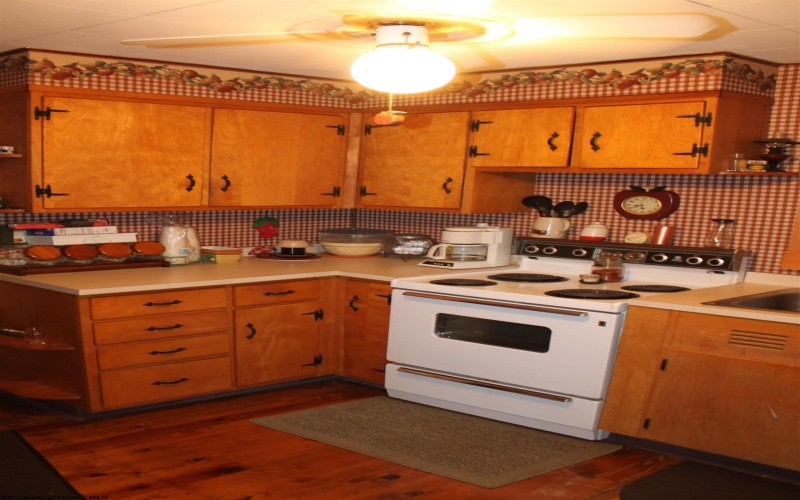 3057 Valley Fork Road, Monterville, West Virginia 26282-9998, 3 Bedroom Bedrooms, 8 Room Rooms,2 BathroomBathrooms,Single Family Detached,For Sale,Valley Fork,0,10166993