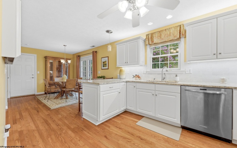 22 Antietam Drive, Morgantown, West Virginia 26508, 4 Bedroom Bedrooms, 7 Room Rooms,2 BathroomBathrooms,Single Family Detached,For Sale,Antietam,0,10166994