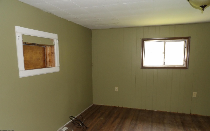 48 Mayapple Lane, Fairmont, West Virginia 26554, 2 Bedroom Bedrooms, 5 Room Rooms,1 BathroomBathrooms,Single Family Detached,For Sale,Mayapple,0,10166999