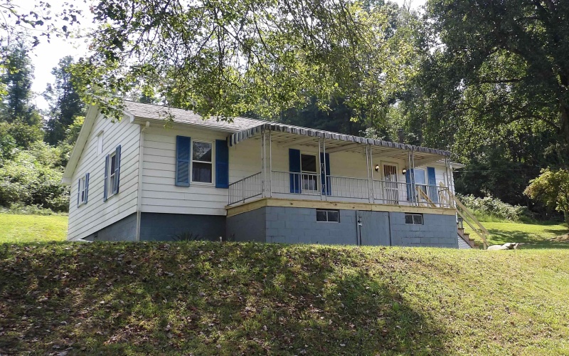 48 Mayapple Lane, Fairmont, West Virginia 26554, 2 Bedroom Bedrooms, 5 Room Rooms,1 BathroomBathrooms,Single Family Detached,For Sale,Mayapple,0,10166999