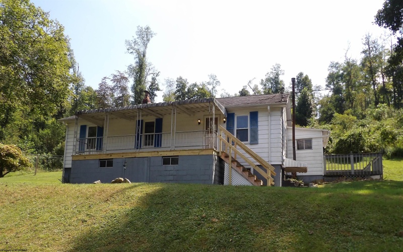 48 Mayapple Lane, Fairmont, West Virginia 26554, 2 Bedroom Bedrooms, 5 Room Rooms,1 BathroomBathrooms,Single Family Detached,For Sale,Mayapple,0,10166999