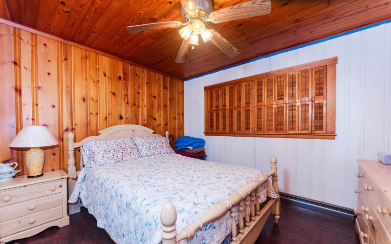 157 Lennox Avenue, Grafton, West Virginia 26354, 3 Bedroom Bedrooms, 6 Room Rooms,2 BathroomBathrooms,Single Family Detached,For Sale,Lennox,0,10166997