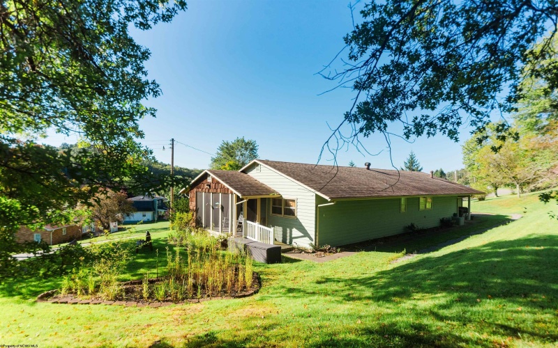 157 Lennox Avenue, Grafton, West Virginia 26354, 3 Bedroom Bedrooms, 6 Room Rooms,2 BathroomBathrooms,Single Family Detached,For Sale,Lennox,0,10166997