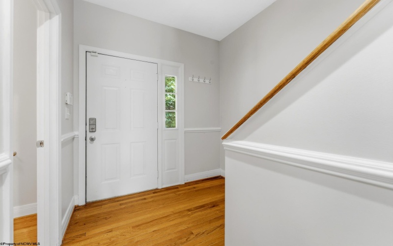 1012 Chestnut Ridge Road, Morgantown, West Virginia 26505, 3 Bedroom Bedrooms, 7 Room Rooms,2 BathroomBathrooms,Single Family Attached,For Sale,Chestnut Ridge,0,10167003 1012 Chestnut Ridge Road, Morgantown, West Virginia 26505, 3 Bedroom Bedrooms, 7 Room Rooms,2 BathroomBathrooms,Single Family Attached,For Sale,Chestnut Ridge,0,10167003