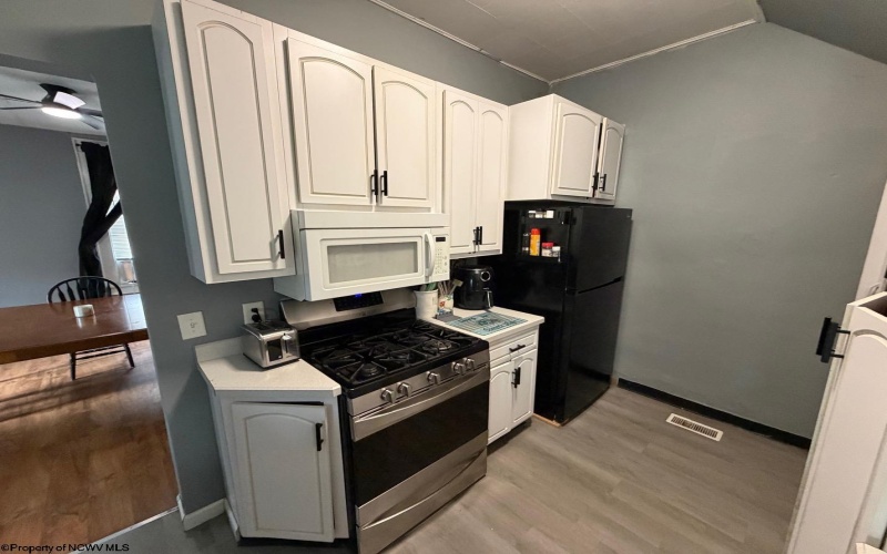 436 Pennsylvania Avenue, Morgantown, West Virginia 26501, 2 Bedroom Bedrooms, 6 Room Rooms,1 BathroomBathrooms,Single Family Detached,For Sale,Pennsylvania,0,10167015 436 Pennsylvania Avenue, Morgantown, West Virginia 26501, 2 Bedroom Bedrooms, 6 Room Rooms,1 BathroomBathrooms,Single Family Detached,For Sale,Pennsylvania,0,10167015