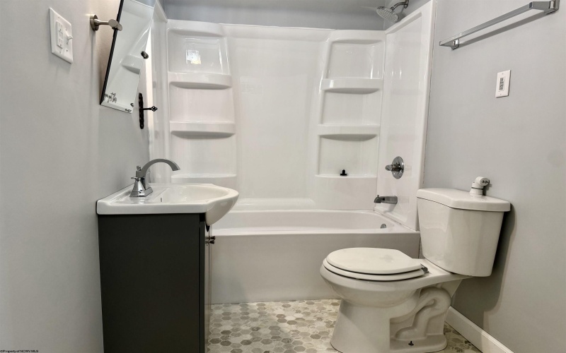 1617 Pleasant Valley Road, Fairmont, West Virginia 26554, 2 Bedroom Bedrooms, 5 Room Rooms,1 BathroomBathrooms,Single Family Detached,For Sale,Pleasant Valley,0,10167005 1617 Pleasant Valley Road, Fairmont, West Virginia 26554, 2 Bedroom Bedrooms, 5 Room Rooms,1 BathroomBathrooms,Single Family Detached,For Sale,Pleasant Valley,0,10167005