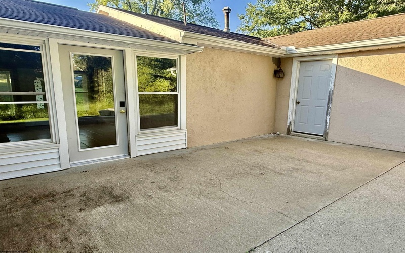 1617 Pleasant Valley Road, Fairmont, West Virginia 26554, 2 Bedroom Bedrooms, 5 Room Rooms,1 BathroomBathrooms,Single Family Detached,For Sale,Pleasant Valley,0,10167005 1617 Pleasant Valley Road, Fairmont, West Virginia 26554, 2 Bedroom Bedrooms, 5 Room Rooms,1 BathroomBathrooms,Single Family Detached,For Sale,Pleasant Valley,0,10167005