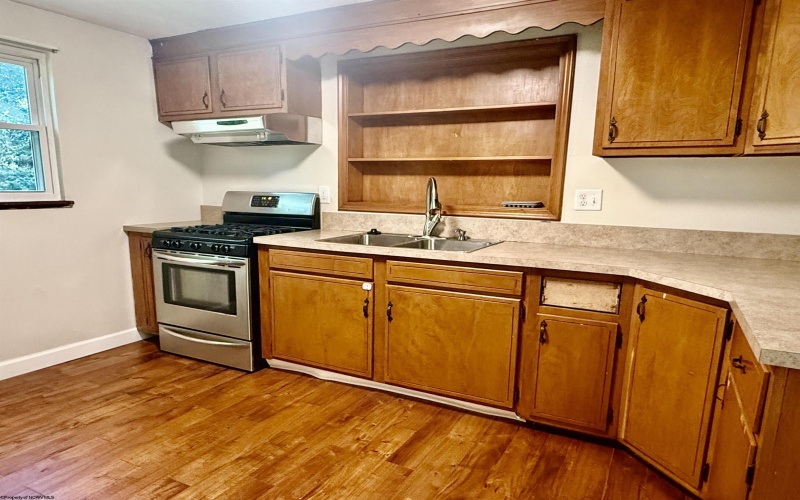 1617 Pleasant Valley Road, Fairmont, West Virginia 26554, 2 Bedroom Bedrooms, 5 Room Rooms,1 BathroomBathrooms,Single Family Detached,For Sale,Pleasant Valley,0,10167005 1617 Pleasant Valley Road, Fairmont, West Virginia 26554, 2 Bedroom Bedrooms, 5 Room Rooms,1 BathroomBathrooms,Single Family Detached,For Sale,Pleasant Valley,0,10167005
