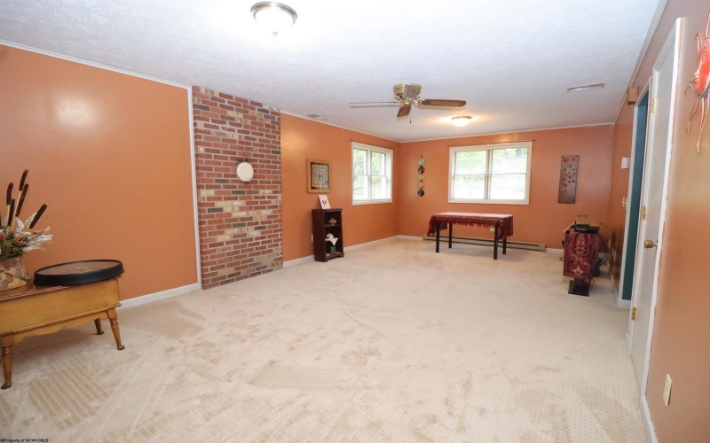 49 Berry Patch Lane, Elkins, West Virginia 26241, 3 Bedroom Bedrooms, 7 Room Rooms,2 BathroomBathrooms,Single Family Detached,For Sale,Berry Patch,0,10167013