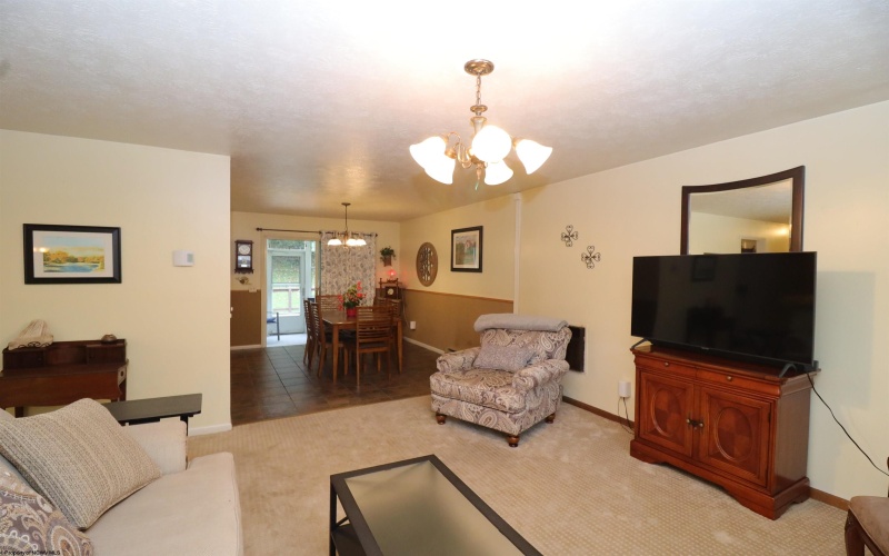 49 Berry Patch Lane, Elkins, West Virginia 26241, 3 Bedroom Bedrooms, 7 Room Rooms,2 BathroomBathrooms,Single Family Detached,For Sale,Berry Patch,0,10167013