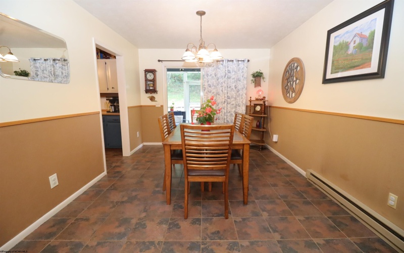 49 Berry Patch Lane, Elkins, West Virginia 26241, 3 Bedroom Bedrooms, 7 Room Rooms,2 BathroomBathrooms,Single Family Detached,For Sale,Berry Patch,0,10167013