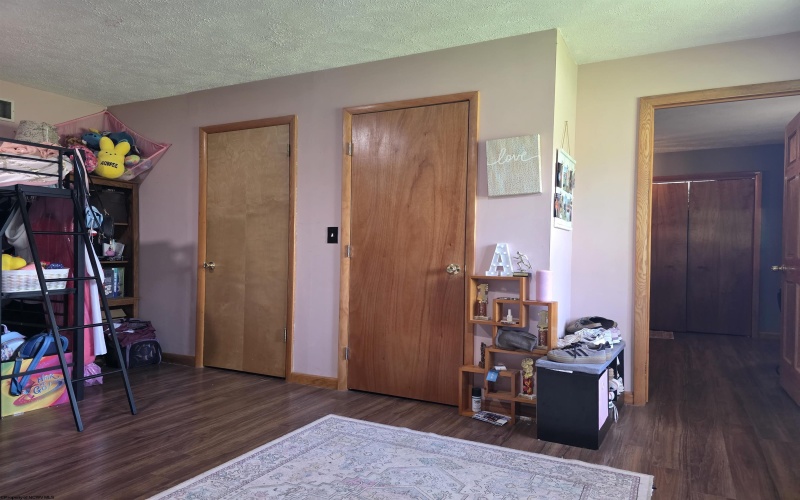 130 Green Hill Lane, Mount Clare, West Virginia 26408, 4 Bedroom Bedrooms, 8 Room Rooms,3 BathroomBathrooms,Single Family Detached,For Sale,Green Hill,0,10167020