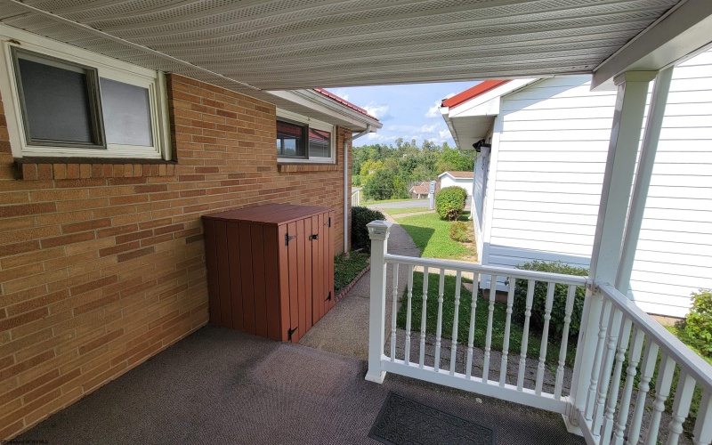2218 Linn Ann Drive, Fairmont, West Virginia 26554, 3 Bedroom Bedrooms, 6 Room Rooms,1 BathroomBathrooms,Single Family Detached,For Sale,Linn Ann,0,10167022