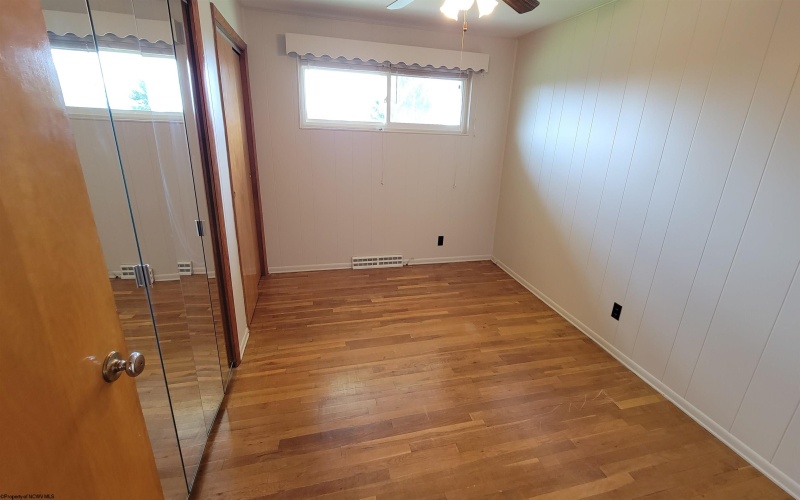 2218 Linn Ann Drive, Fairmont, West Virginia 26554, 3 Bedroom Bedrooms, 6 Room Rooms,1 BathroomBathrooms,Single Family Detached,For Sale,Linn Ann,0,10167022