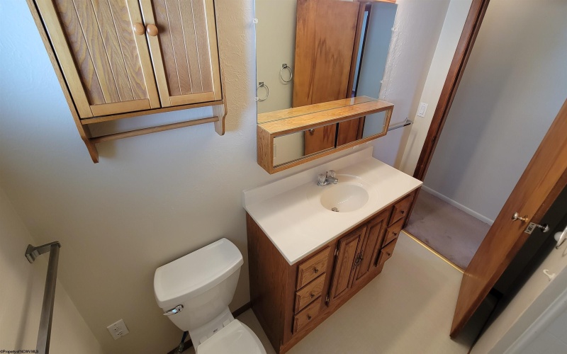 2218 Linn Ann Drive, Fairmont, West Virginia 26554, 3 Bedroom Bedrooms, 6 Room Rooms,1 BathroomBathrooms,Single Family Detached,For Sale,Linn Ann,0,10167022