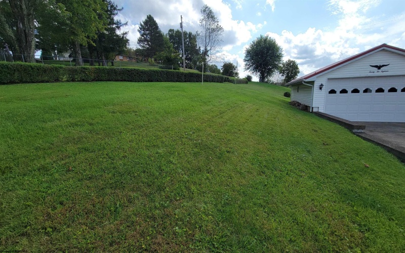 2218 Linn Ann Drive, Fairmont, West Virginia 26554, 3 Bedroom Bedrooms, 6 Room Rooms,1 BathroomBathrooms,Single Family Detached,For Sale,Linn Ann,0,10167022