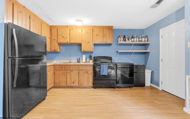 409 McLane Avenue, Morgantown, West Virginia 26505, 0 , 0 ,0,Multi-unit/income,For Sale,McLane,0,10167021
