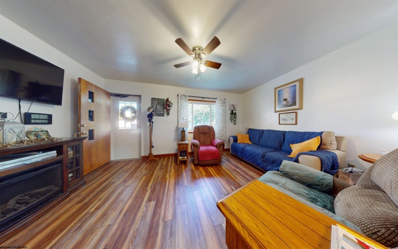 613 Mason Street, Fairmont, West Virginia 26554, 3 Bedroom Bedrooms, 6 Room Rooms,1 BathroomBathrooms,Single Family Detached,For Sale,Mason,0,10167029