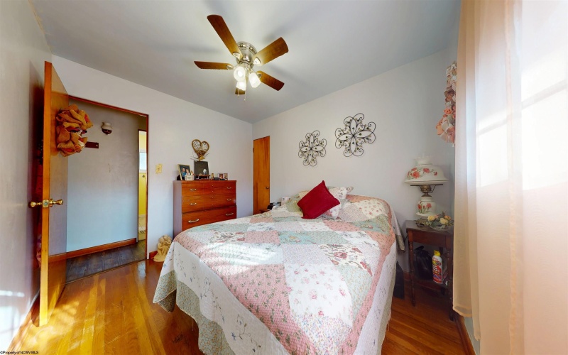 613 Mason Street, Fairmont, West Virginia 26554, 3 Bedroom Bedrooms, 6 Room Rooms,1 BathroomBathrooms,Single Family Detached,For Sale,Mason,0,10167029
