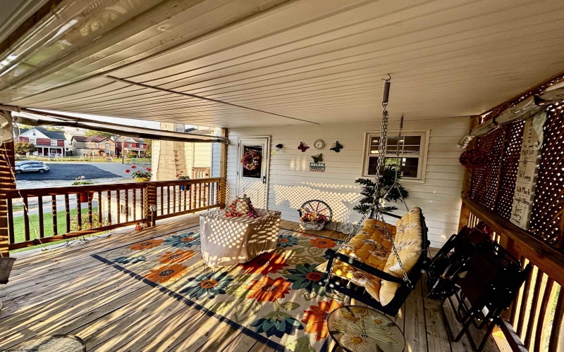 613 Mason Street, Fairmont, West Virginia 26554, 3 Bedroom Bedrooms, 6 Room Rooms,1 BathroomBathrooms,Single Family Detached,For Sale,Mason,0,10167029