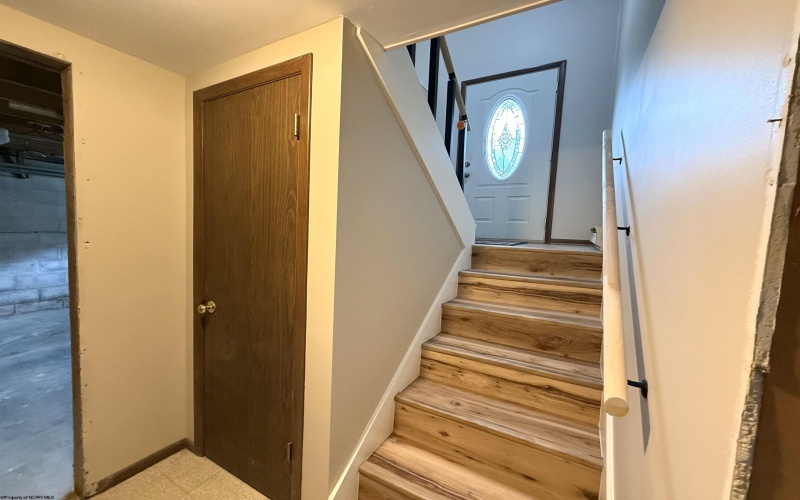 106 Elizabeth Circle, Kingwood, West Virginia 26537, 3 Bedroom Bedrooms, 6 Room Rooms,1 BathroomBathrooms,Single Family Detached,For Sale,Elizabeth,0,10167043