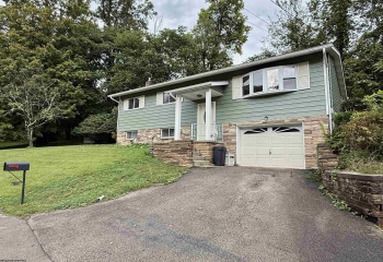 106 Elizabeth Circle, Kingwood, West Virginia 26537, 3 Bedroom Bedrooms, 6 Room Rooms,1 BathroomBathrooms,Single Family Detached,For Sale,Elizabeth,0,10167043